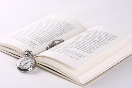 湖北醫(yī)藥學(xué)院成人高考本科學(xué)位申請(qǐng)條件是什么?